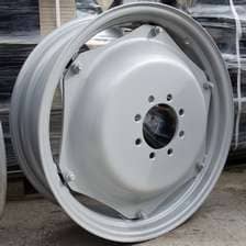 Колесный диск Китай МТЗ-1221 передний W10х28/8х190 D145 ET150/-162 серебристый без вент.